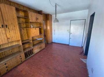 Departamento de 2 ambientes, La Matanza · Oportunidad en Ramos Mejía - 2 Amb con Cochera - Apto Profesional