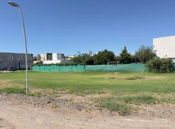 Terreno , Neuquén · Lote en Esquina 484 m² – Barrio Costa Río – Escritura – Neuquén