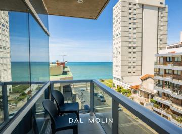 Departamento · 90m² · 3 Ambientes · 1 Cochera · Departamento - Semipiso Al Mar - Tres Ambientes - Playa Chica - Stella Maris - Quincho