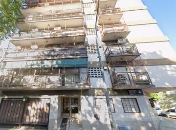 Departamento · 80m² · 4 Ambientes · Encantador Departamento 4 Ambientes en Caballito