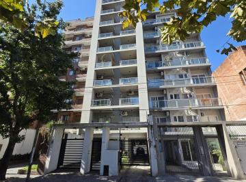 Departamento · 38m² · 2 Ambientes · 1 Cochera · Departamento 2 Ambientes con Cochera en Venta Quilmes Centro