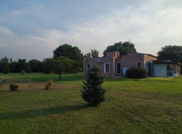 Casa · 860m² · 6 Ambientes · 3 Cocheras · Casa en Anisacate | 4,5 Ha de Naturaleza: Bosque Frutal, Arroyo Privado y Gran Pileta