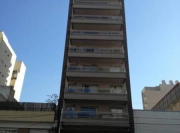 Departamento · 43m² · 2 Ambientes · 1 Cochera · Departamento 2 Ambientes en Flores con Cochera
