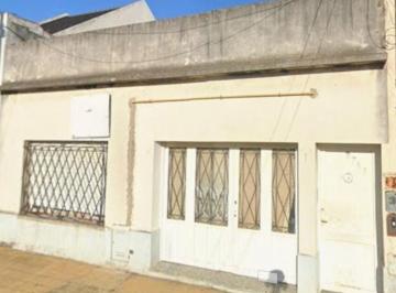 Casa de 3 ambientes, Villa del Parque · Casa Lote Propio Para Refaccionar