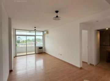 Departamento · 50m² · 2 Ambientes · 1 Cochera · Departamento 2 Ambientes con Balcón y Cochera en Venta - San Fernando