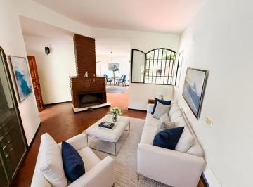 Casa · 107m² · 4 Ambientes · 1 Cochera · Venta Casa Playas de Oro, 2 Dormiotrios, Patio Amplio, Villa Carlos Paz