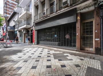 Local comercial · 1m² · 4 Ambientes · Venta - Fondo de Comercio con Excelente Ubicacion - Barrio Centro