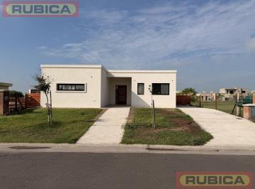 Casa · 176m² · 5 Ambientes · 2 Cocheras · Casa en Venta Santa Elisa