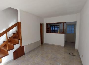 Casa de 3 ambientes, Tres de Febrero · Duplex en Complejo Cerrado