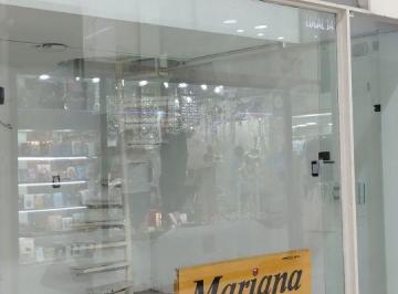 Local comercial de 1 ambiente, Lomas de Zamora · Local Comercial en Prestigiosa Galeria de Lomas de Zamora