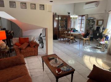 PH · 70m² · 2 Ambientes · Departamento PH en Venta en Parque Chacabuco, Capital Federal, Buenos Aires