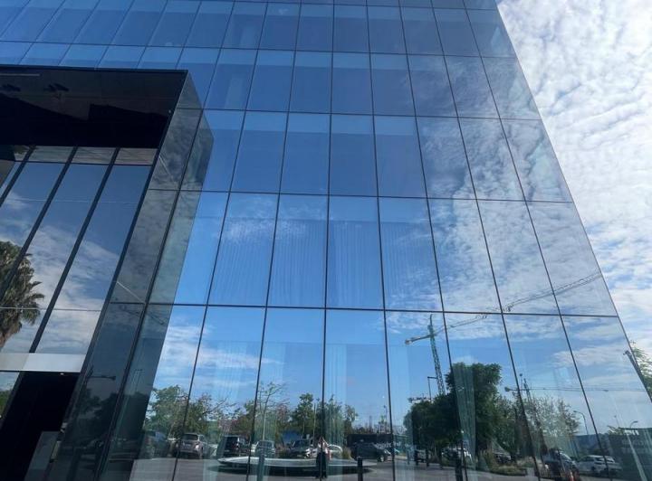 Oficina comercial · 145m² · 5 Cocheras
