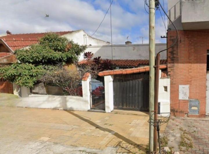 Terreno · 231m²