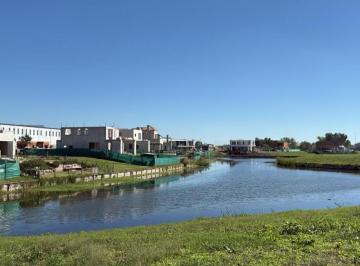 Terreno · 724m² · Venta de Lote en Barrio San Fermin