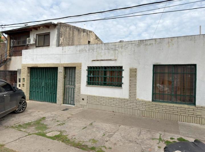 Casa · 120m² · 4 Ambientes · 1 Cochera