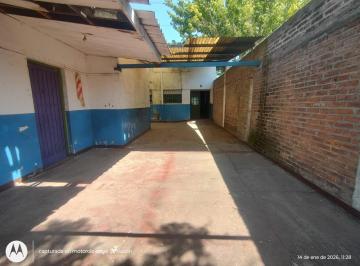 Casa · 210m² · 4 Ambientes · Edificio en Venta, Lieja 534, F. Varela