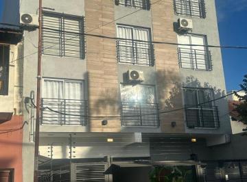 Departamento de 2 ambientes, La Matanza · Departamento de 38 m² con 1 Dormitorio en Venta y Alquiler Temporal en San Justo