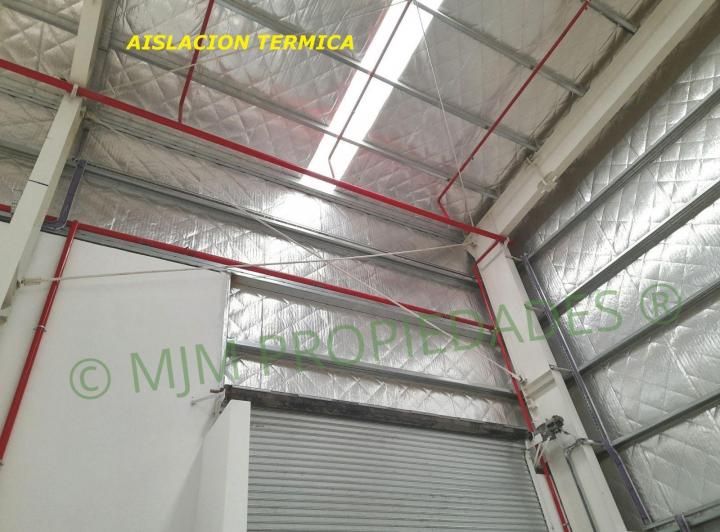 Bodega-Galpón · 500m² · 1 Ambiente · 2 Cocheras