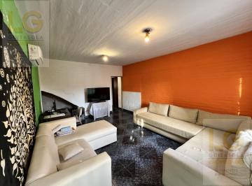 Casa · 75m² · 3 Ambientes · 1 Cochera · Casa en Venta 3 Ambientes