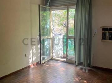 Departamento · 95m² · 4 Ambientes · 1 Cochera · Departamento en Venta en La Plata 3 Dorm.