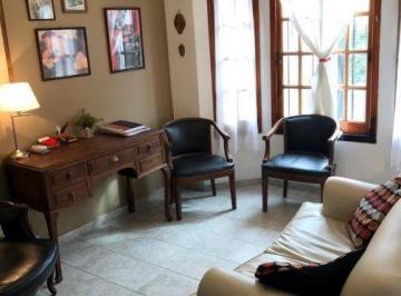 Casa · 60m² · 3 Ambientes · Duplex Independiente en Adrogue Centro