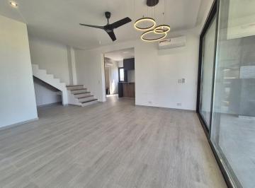 Casa · 325m² · 5 Ambientes · 2 Cocheras · Casa en Venta en Riberas, Puertos, Escobar
