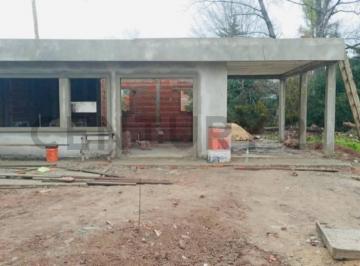 Casa · 96m² · 3 Ambientes · 2 Cocheras · Venta, Proyecto Vivienda Familiar en Villa Garibaldi.