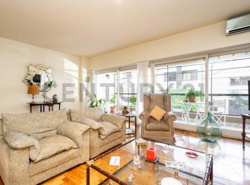Departamento · 123m² · 4 Ambientes · 1 Cochera · Venta Depto Piso Completo 4 Ambientes en Belgrano R C/ Balcon, Cochera, Dependencia y Baulera