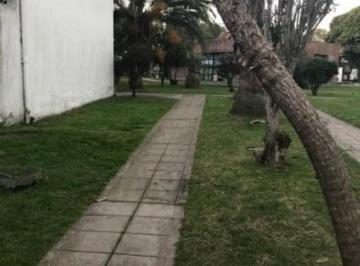 Casa · 55m² · 3 Ambientes · 2 Cocheras · Alquiler Casa 2 Dorm. Barrio Upcn