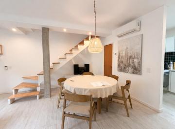 Casa · 92m² · 4 Ambientes · 2 Cocheras · Casa en Venta 4 Ambientes en Condominio La Mora Hurlingham - Barrio con Porton
