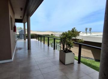 Departamento · 97m² · 3 Ambientes · 3 Cocheras · Departamento 3 Ambientes Frente Al Mar
