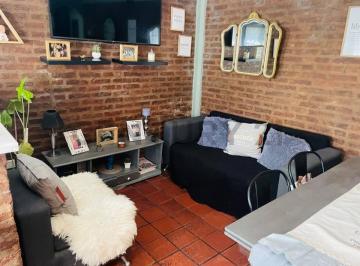 Casa · 160m² · 3 Ambientes · Venta en Bloque 2 Casas de 3 Ambientes en Lanus o – Ideal Dos Familias o Inversion – Apto Credito