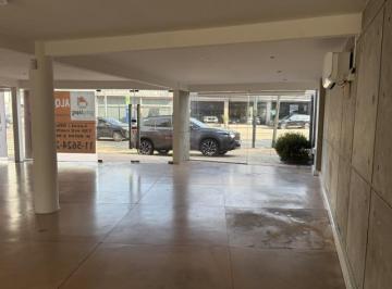 Local comercial · 120m² · 2 Cocheras · Local Comercial en Alquiler en Vicente Lopez
