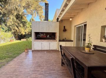 Casa · 134m² · 5 Ambientes · 1 Cochera · Casa en Venta en Barrancas de Santa Maria, General Pacheco, Tigre