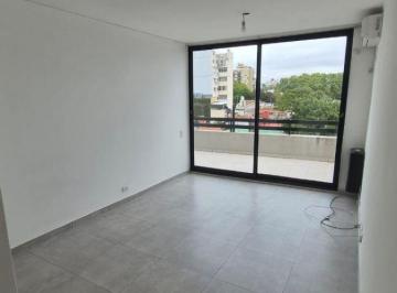 Departamento de 2 ambientes, Saavedra · Depto. 2 Amb Frente C/ Bcon y Tza Propia Apto Crédito! Saavedra