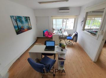 Oficina comercial · 75m² · 4 Ambientes · Venta Oficina 4 Ambientes en Galeria Oliver Lomas de Zamora