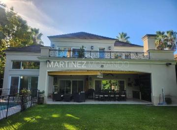Casa · 290m² · 5 Ambientes · 1 Cochera · Casa en Venta en Haras La Pradera, Pilar, G. B. a. Zona Norte