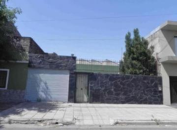 Casa · 120m² · 3 Ambientes · 1 Cochera · Casa en Venta - 2 Dorm. 1 Baño - Cochera - 230 m² - San Justo, La Matanza