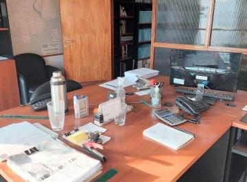 Oficina comercial , Rosario · Santa Fe 1200. Oportunidad Oficina! Bajos Costos en Pleno Centro de La Ciudad