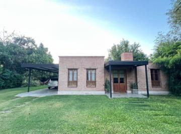 Casa de 8 ambientes, Villa Allende · Villa Allende Centro, Casa de Tres Dorm, con Piscina