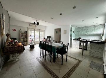 PH · 81m² · 3 Ambientes · PH de 3 Ambientes en Venta en Martínez