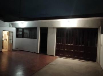 Casa · 120m² · 4 Ambientes · Casa en Venta - 3 Dorm. 1 Baño - Santa Clara del Mar