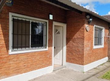 Casa · 289m² · 3 Ambientes · 1 Cochera · Casa en Roldán