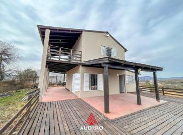 Casa · 105m² · 3 Ambientes · 1 Cochera · Casa en Venta en Estancia Vieja