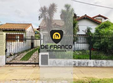 Casa · 144m² · 3 Ambientes · 1 Cochera · Casa en Venta - San Miguel - 4 Amb
