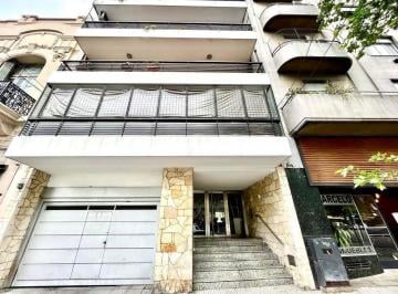 Departamento · 71m² · 3 Ambientes · 1 Cochera · Departamento 3 Ambientes con Balcon Patio y Cochera Fija Cubierta en Barracas Venta