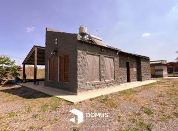 Casa · 110m² · 4 Dormitorios · 1 Cochera · Venta Casa Barrio Los Nogales