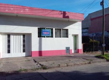 CASA MULTIFAMILIAR · Casa Multifamiliar