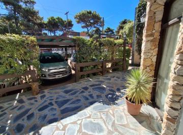 Departamento · 37m² · 2 Ambientes · 1 Cochera · Departamento en Alquiler