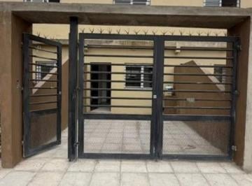 Departamento · 1m² · 3 Ambientes · 1 Cochera · Alquiler de Duplex en Burzaco